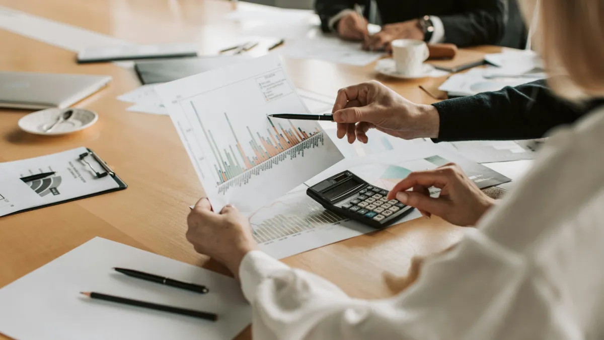 Client partnerships service
